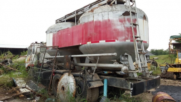 ขายรถ 10 ล้อ เพลาเดียว บรรทุกเต้าปูน ไม่มีทะเบียน คัสซีไอ้หลง 215K เครื่อง+เกียร์ PD6 230 แรงม้า เบรคลมดัน พวงมาลัยพาวเวอร์ ราคาต่อรองได้ครับ ขายรถ 10 ล้อ เพลาเดียว บรรทุกเต้าปูน ไม่มีทะเบียน คัสซีไอ้หลง 215K เครื่อง+เกียร์ PD6 230 แรงม้า เบรคลมดัน พวงมาลัยพาวเวอร์ ราคาต่อรองได้ครับ