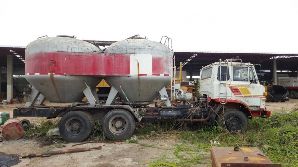 ขายรถ 10 ล้อ เพลาเดียว บรรทุกเต้าปูน ไม่มีทะเบียน คัสซีไอ้หลง 215K เครื่อง+เกียร์ PD6 230 แรงม้า เบรคลมดัน พวงมาลัยพาวเวอร์ ราคาต่อรองได้ครับ ขายรถ 10 ล้อ เพลาเดียว บรรทุกเต้าปูน ไม่มีทะเบียน คัสซีไอ้หลง 215K เครื่อง+เกียร์ PD6 230 แรงม้า เบรคลมดัน พวงมาลัยพาวเวอร์ ราคาต่อรองได้ครับ