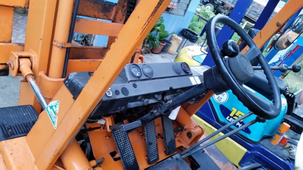 ขายด่วนรถยก TOYOTA 4FGยก2.0ตันเสาสูง3เมตรยางหน้าคู้รถนอกนำเข้ายังไม่เคยใช้งานในเมืองไทยเลย=รุ่นใหม่ขายถูกๆๆ