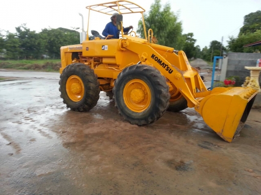 ขายรถตักJH30 สภาพสวยพร้อมใช้งาน เอกสารสัญญาซื้อขาย