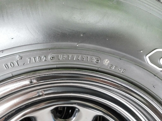 ล้อลาย rock crawler 51 ขอบ 15 พร้อมยาง dunlop grandtrek at1 31 นิ้ว