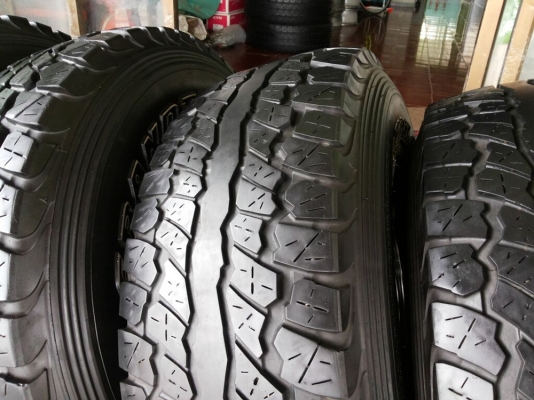 ล้อลาย rock crawler 51 ขอบ 15 พร้อมยาง dunlop grandtrek at1 31 นิ้ว