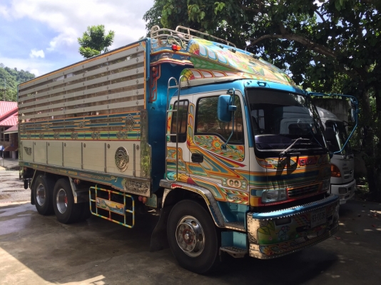 ขายรถ10ล้อ ISUZU FVM 230แรงม้า ดั๊มเกษตร เพลาเดียว วิ่ง9หมื่นกว่าโล สนใจติดต่อ089-8914921คุณตุ๊กตา