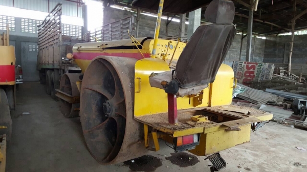 ขายรถบด 3 ล้อเหล็ก SAKAI เอกสารเล่มทะเบียนครบ รถใช้งานได้ปกติ ราคาต่อรองได้ ขายรถบด 3 ล้อเหล็ก SAKAI เอกสารเล่มทะเบียนครบ รถใช้งานได้ปกติ ราคาต่อรองได้