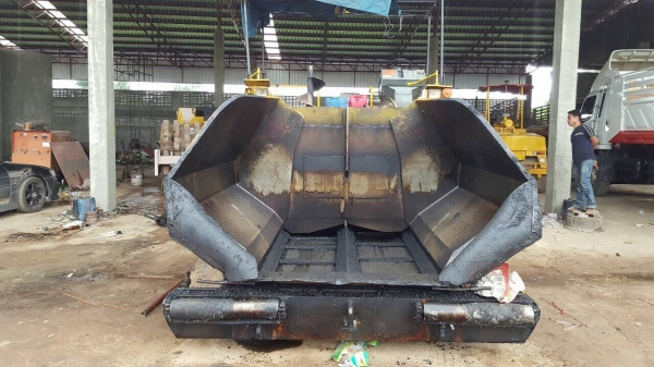 ขายรถปูยาง SUMITOMO HA60W เอกสารเล่มทะเบียนครบ รถใช้งานได้ดี ราคาต่อรองได้ครับ