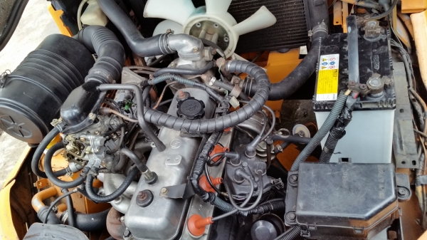 ขายด่วนรถยก TOYOTA 7FGยก2.5ตันเสาสูง3เมตรงาฟูชีบรถนอกนำเข้ายังไม่เคยใช้งานในเมืองไทยเลยชั่วโม่งทำงานน้อยรุ่นใหม่ขายถูกๆๆ