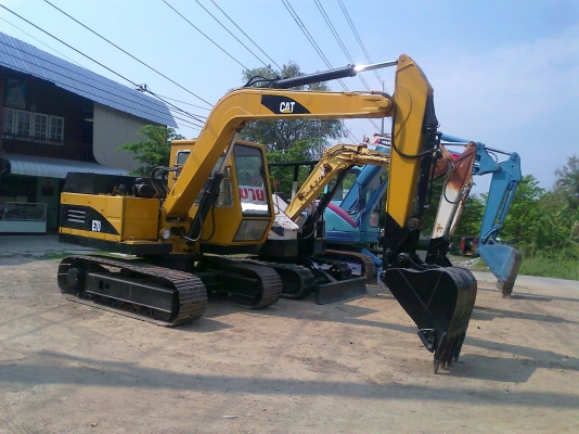 ขายด่วน..รถแบคโฮ MITSUBISHI MS70 รถสวย เก่านอก พร้อมใช้งาน มีใบอิมวอยล์ จัดไฟแน๊นซ์ได้ สบายมาก.