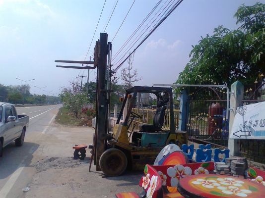 ขายด่วน..รถฟอร์คลิฟต์ TCM 2.5 ตัน ดีเซล รถสวย ใช้งานดี ประหยัดน้ำมัน สุดคุ้ม.