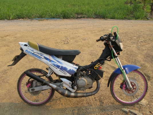 เทน่า สุพรรณบุรี