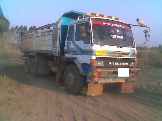 ขายรถ10ล้อ MITSUBICHI  TF-3xxxเทอโบแท้  ดั้มอลูมิเนียมรถสวยพร้อมใช้อยากขายด่วน