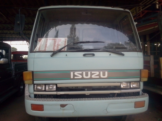 ขาย 6 ล้อ ROCKY ตามสภาพหัวกับครัชชีนะครับ โทรมาสอบถามได้ 081 - 2092618