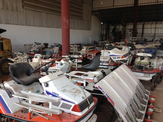 รถดำนาKUBOTA ISEKI YANMAR 4, 5, 6แถว มือสองจากญี่ปุ่น