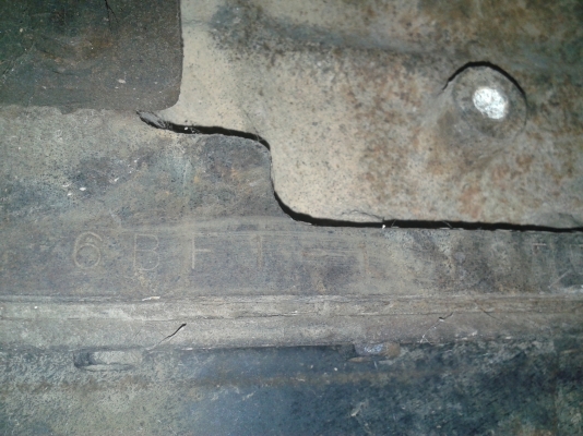 ขาย 10 ล้อ 1 เพลา โทร 085-7698049