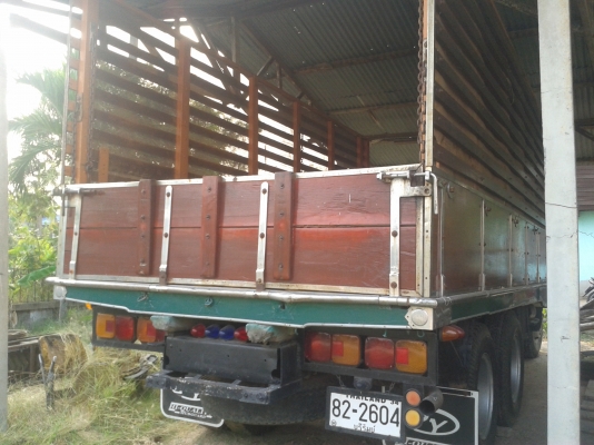 ขาย 10 ล้อ 1 เพลา โทร 085-7698049