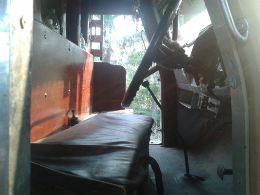 ขาย 10 ล้อ 1 เพลา โทร 085-7698049