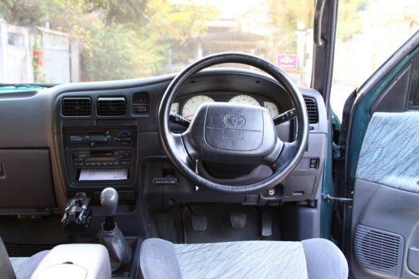 ขาย TOYOTA SPORT RIDER PRERUNNER 3.0 (รถบ้าน)