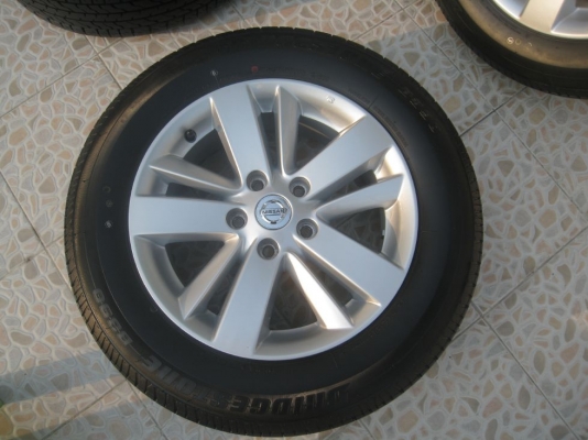 ขายล้อแม็ก nissan teana  16"x6.5"  5 รู 114 et40 +ยางปี 4112 (081-3747940)