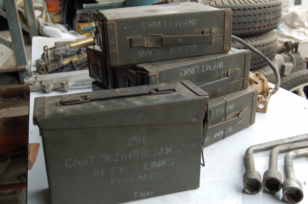 ขาย กล่องเหล็กเหมาะสำหรับใว้ใส่เครื่องมือ ล๊อตใหม่มาแล้วคับ