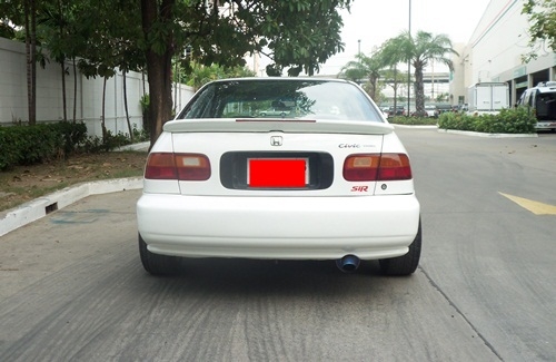 CIVIC EG 4ประตูสีขาวแต่ง FERIO ตัวนอก D15B แก๊สLPGสภาพน่าใช้ CIVIC EG 4ประตูสีขาวแต่ง FERIO ตัวนอก D15B แก๊สLPGสภาพน่าใช้