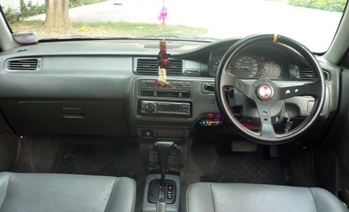 CIVIC EG 4ประตูสีขาวแต่ง FERIO ตัวนอก D15B แก๊สLPGสภาพน่าใช้ CIVIC EG 4ประตูสีขาวแต่ง FERIO ตัวนอก D15B แก๊สLPGสภาพน่าใช้