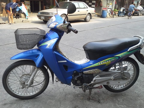 wave 125 s ปี 46 สตาร์ทมือ สีน้ำเงิน สตาร์ทมือใช้ได้ดี รถบ้านเดิมๆเครื่องแน่นๆ เอกสารครบ