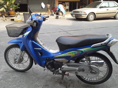 wave 125 s ปี 46 สตาร์ทมือ สีน้ำเงิน สตาร์ทมือใช้ได้ดี รถบ้านเดิมๆเครื่องแน่นๆ เอกสารครบ