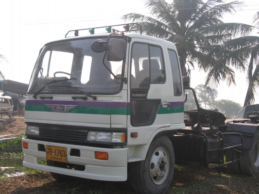 ขาย หัวลาก  10 ล้อ และ 6 ล้อ