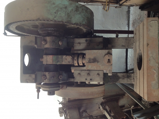 ขายเครื่องปั้มโลหะเดินเฟือง 60 ตัน