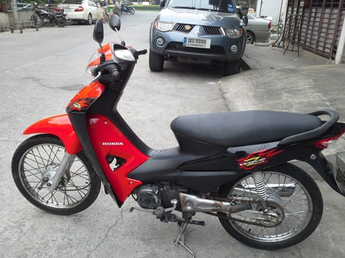 wave 100 z ubox ปี 48 แดง ดำ ชุดสีใหม่ทั้งคัน เครื่องเดิมแน่นๆ เอกสารครบ