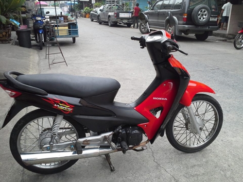 wave 100 z ubox ปี 48 แดง ดำ ชุดสีใหม่ทั้งคัน เครื่องเดิมแน่นๆ เอกสารครบ