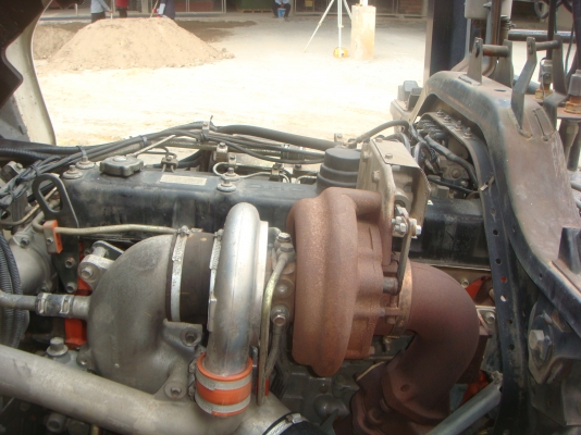 ISUZU DECA GXZ  320 HP