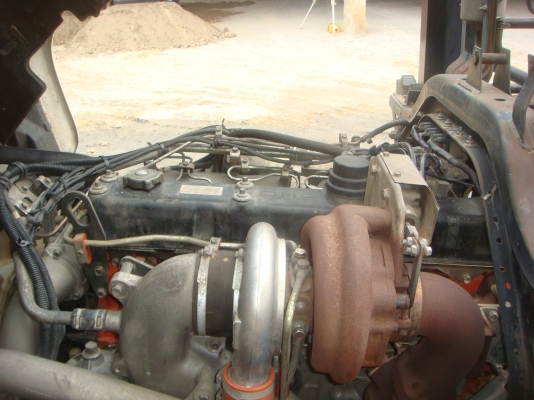 ISUZU DECA GXZ  320 HP