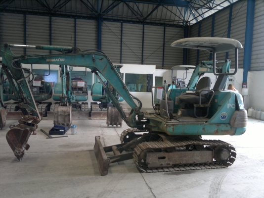รถขุดเล็ก KOMATSU PC20-7 มีไลน์หัวเจาะ แทร็กเหล็ก สภาพดี ใช้งานได้เลย รถนอกนำเข้าจากญี่ปุ่น ไม่เคยใช้ในไทย ลดล้างสต็อกติดต่อ มานะ 085-9049669