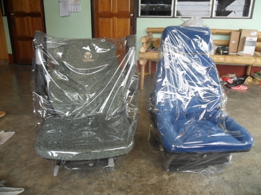 ขายแล้ว เบาะถุงลมไฟฟ้า ใส่รถไถฟอร์ดตรงรุ่น NH40/TS สภาพใหม่มาก จัดส่งคุณมนตรี นครสวรรค์แล้วครับ