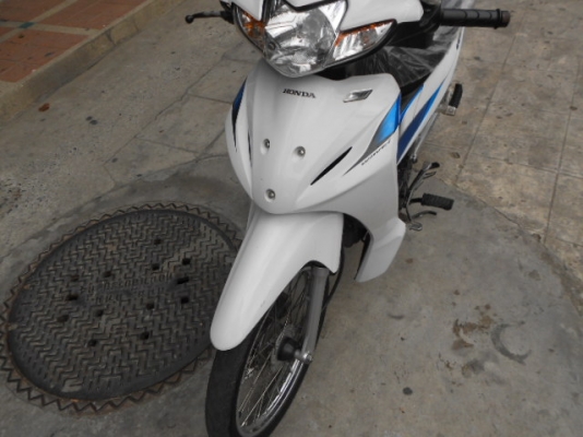 Honda-Wave 110i เครื่องดีมากๆครับ ชุดสีสวย วิ่งน้อยครับ