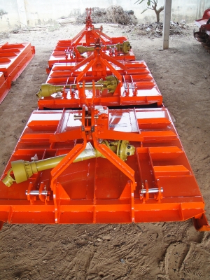 ตัดหญ้า 1.20 หัวนอก ยอยใหญ่ รุ่นหนาสินค้าคุณภาพ จาก LCS