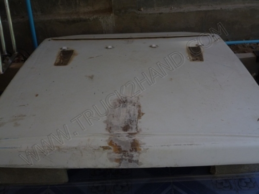 เครื่องเรือ ยี่ห้อ SUZUKI 115 แรงม้า และหลังคาเรือพร้อมบันได เครื่องเรือ ยี่ห้อ SUZUKI 115 แรงม้า และหลังคาเรือพร้อมบันได