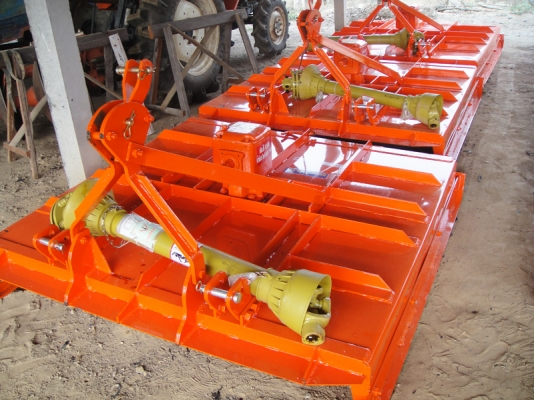 ตัดหญ้า 1.40 หัวนอก ยอยใหญ่ รุ่นหนาสินค้าคุณภาพ จาก LCS