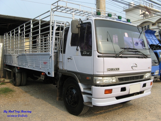 ขาย 6 ล้อ ฮีโน่สิงห์ไฮเทค 210 แรง ยาว 7.20 ม.พื้นกระบะบุเลสหนาทั้งลูก สภาพสวยกิ๊ป กว่า 90\% สนใจชมรถก่อนได้ครับ