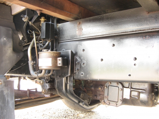 ขาย 6 ล้อ ฮีโน่สิงห์ไฮเทค 210 แรง ยาว 7.20 ม.พื้นกระบะบุเลสหนาทั้งลูก สภาพสวยกิ๊ป กว่า 90\% สนใจชมรถก่อนได้ครับ