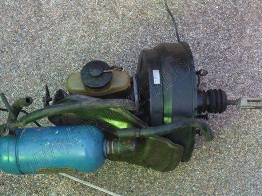 เบรคเทอร์โบ ยี่ห้อ TOYOTA//ติดต่อคุณสายพิน 086-475-7124