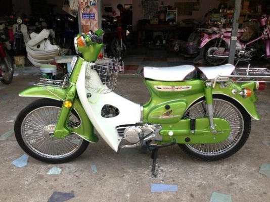 สวยๆC70 ลงเครื่องดรีม สีขาวมุข กับสีเขียว2K ทะเบียน ส่งได้ทั่วไทย