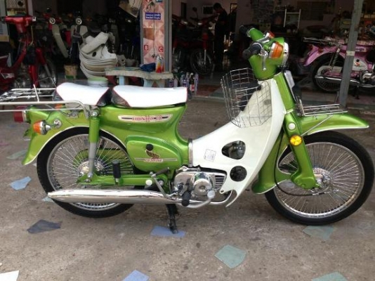 สวยๆC70 ลงเครื่องดรีม สีขาวมุข กับสีเขียว2K ทะเบียน ส่งได้ทั่วไทย