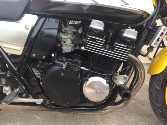 ขาย XJR400 ปี97อินวอยแท้ สีเหลือง-ดำ สวยๆ  สภาพด้วยรวม 90\%ระบบไฟดีติดครบทุกดวง  เครื่องแห้งๆ ท่อเสียงโหดๆ