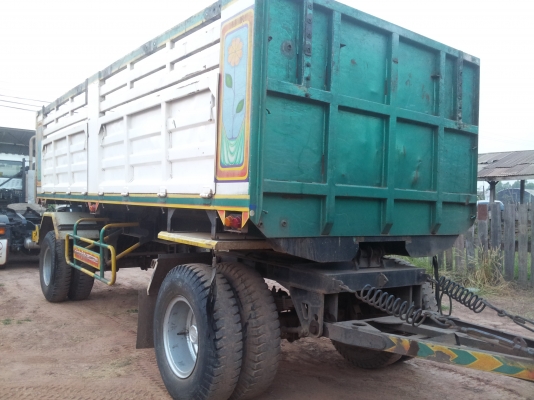 ต้องการขาย ISUZU 270Hp ดั๊ม แม่-ลูก ลูก2 เพลาสนใจโทร ชายโต 081-8569543