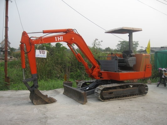 ขายแบคโฮ IHI 30GX 3  สภาพสวยพร้อมใช้งาน ราคาถูกทำงานเร็วเดินเเรง