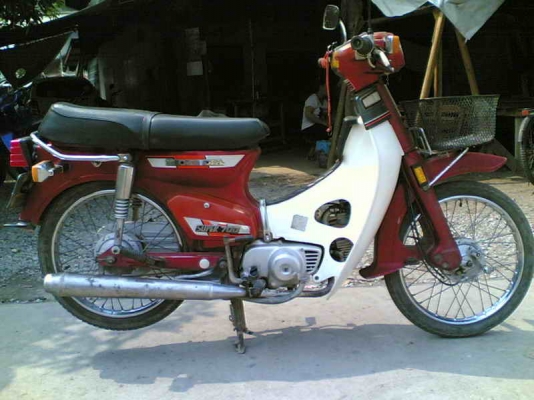 ขาย C700 เล่มทะเบียนเครื่องดีอะไหล่เดิมครบ8500 บาท