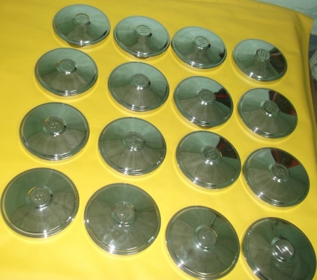 ขายฝาตบมาสด้า1000  ของใหม่เก่าเก็บสภาพสวยๆแจ่มๆ ทุกฝาคับเเละกระจกเเต่งใส่มาสด้า 1000 800 1200 1300