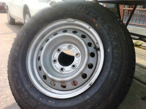 ขาย ล้อ พร้อมยาง ขอบ16 พร้อมกระทะล้อ