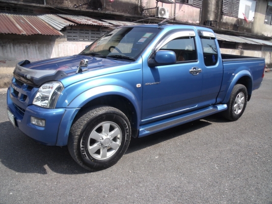 ขาย Isuzu D-max 3.0 Hi-Lander Cab MT ปี05.